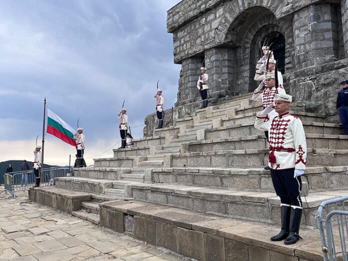 Церемоният по случай 146 години от Шипченската епопея