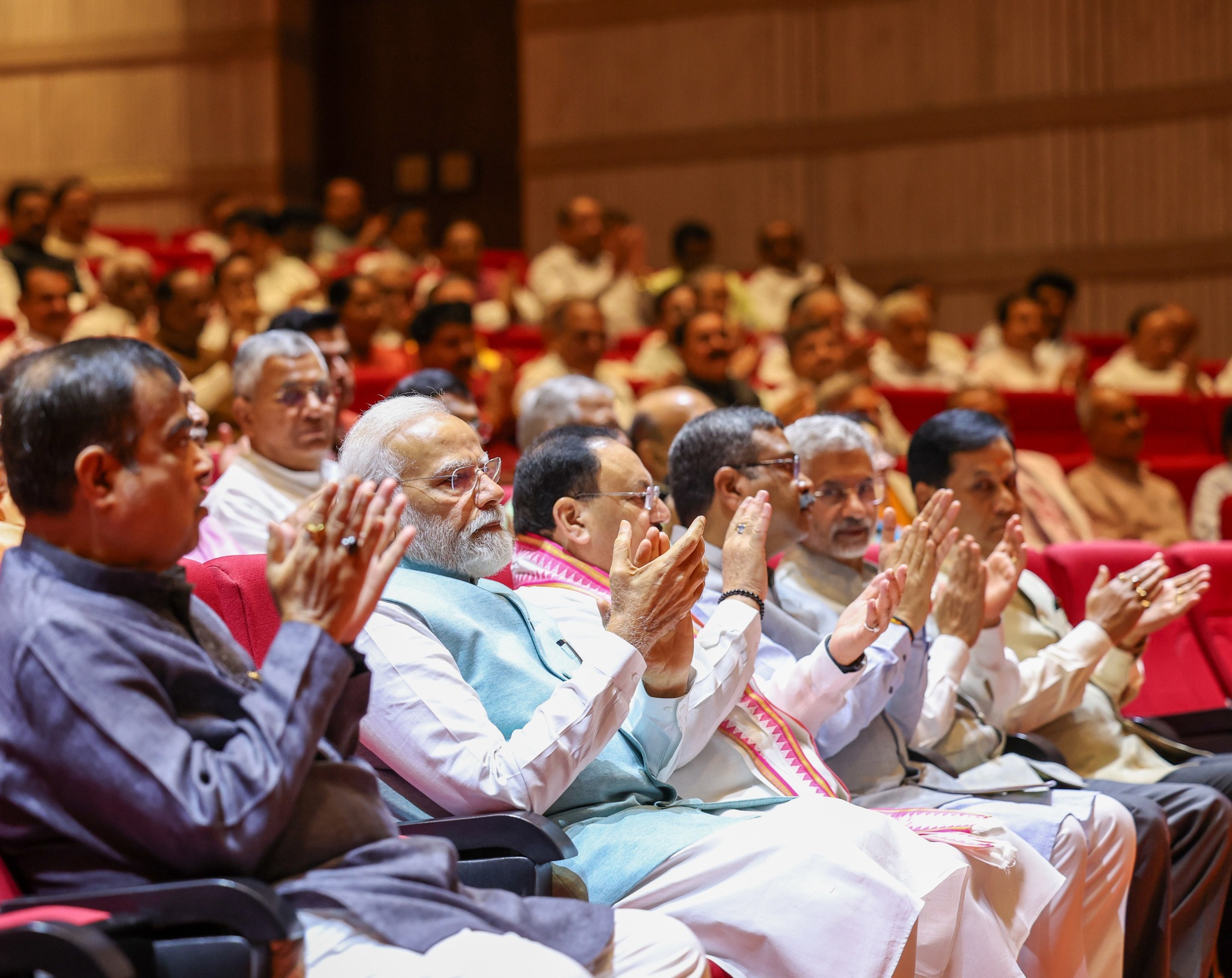 Министър председателят Нарендра Моди обяви победа на своя алианс на парламентарните