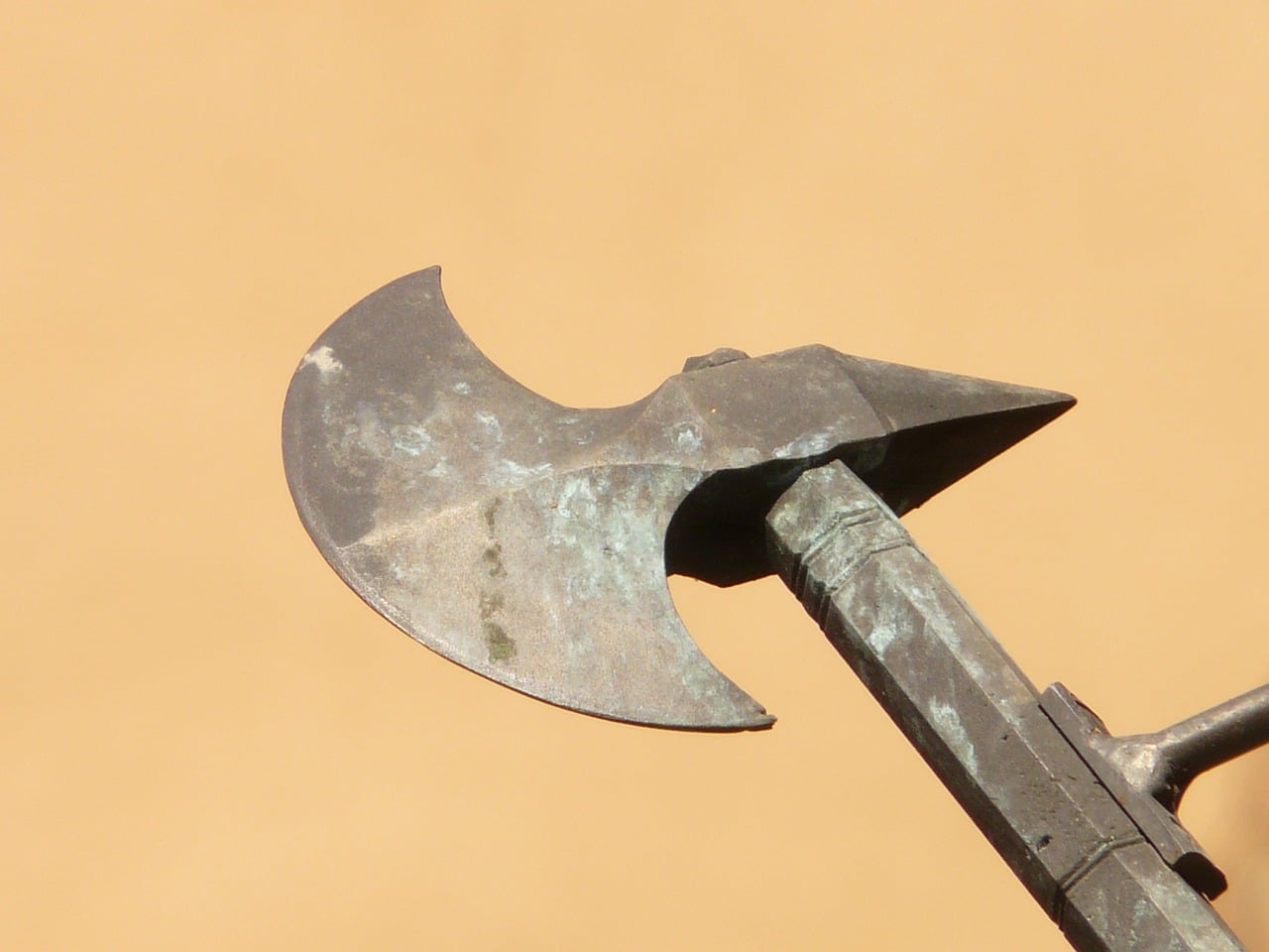 Под ръководството на Районна прокуратура– се води досъдебно производство срещу