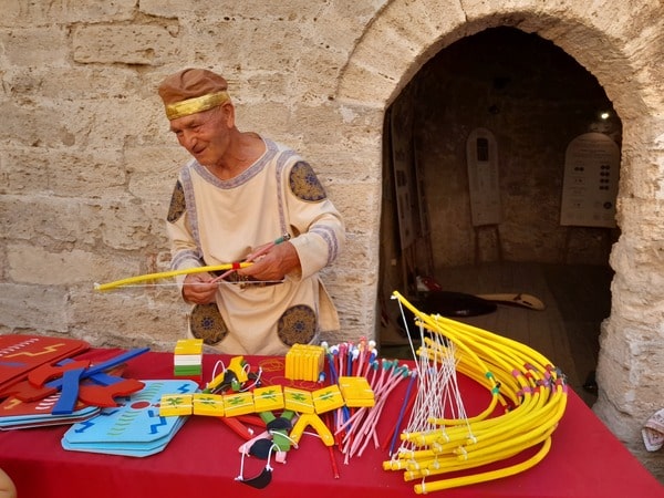 Цар посрещна малки посетители във вътрешността на крепостта Баба Вида