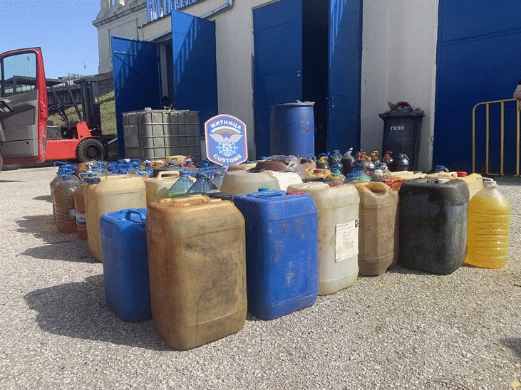 1200 литра гориво без документи за платен акциз бяха задържани