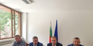 Пресконференция на кметовете