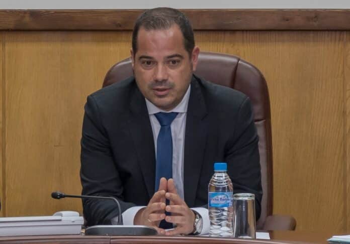 Министър Калин Стоянов