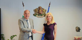 Н. Пр. Кенет Мертен и министър Зарица Динкова