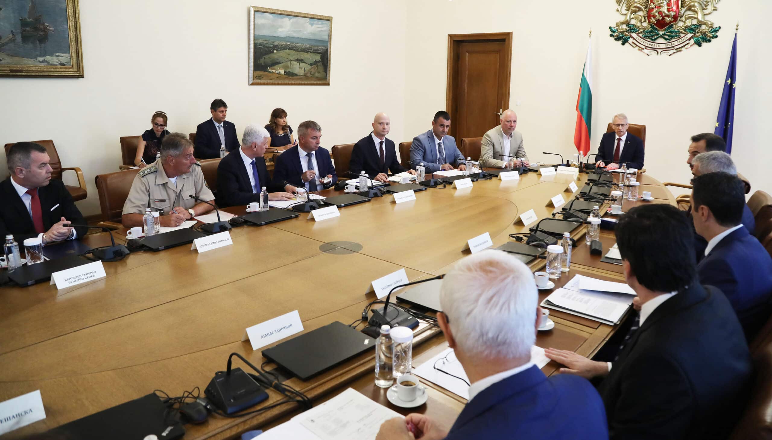 Съветът по сигурността към Министерския съвет дискутира какви ще са