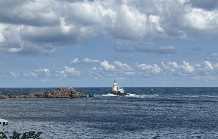 Фар-Ахтопол след ремонта