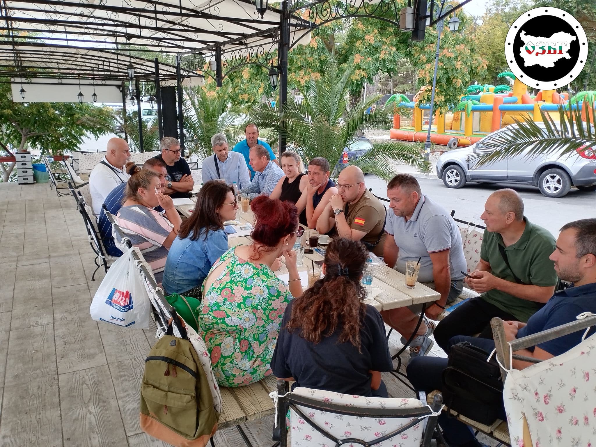 Фарът в Ахтопол заработва през юли 1932 година Издига се