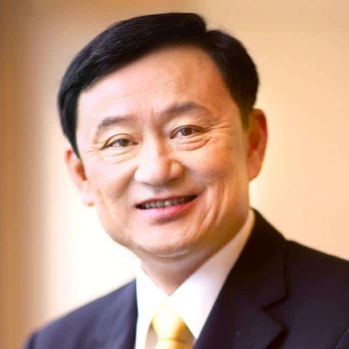 Бившият министър председател на Тайланд Таксин Шинаватра се завръща след 15