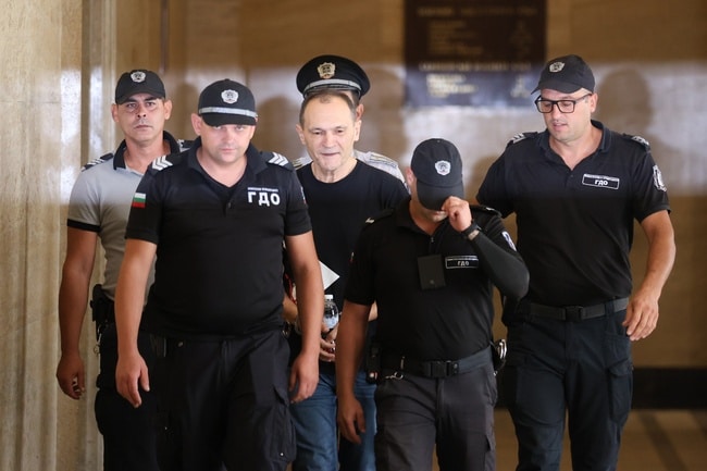 Васил Божков