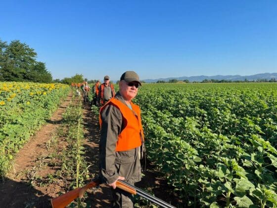 Кирил Вътев и ловци