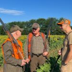 Кирил Вътев и ловци