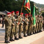 Сухопътни войски, военни