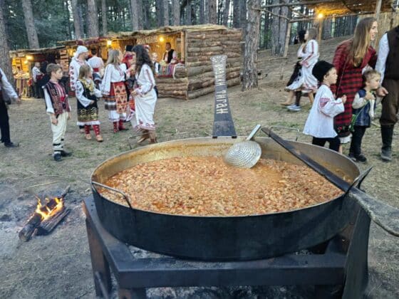 Фестивал на фолклорната носия в Жеравна
