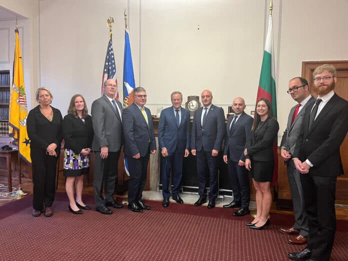 Атанас Славов в САЩ