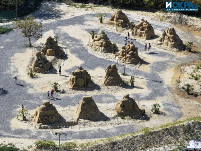 Фестивал на пясъчните фигури в Бургас