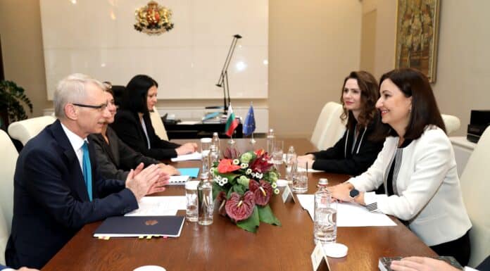 Николай Денков и Илиана Иванова