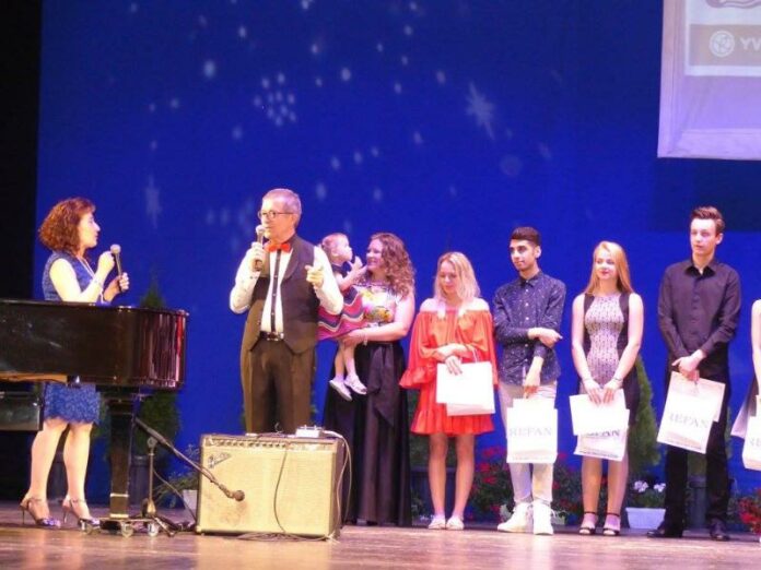 Международен фестивал-„Златен ключ”