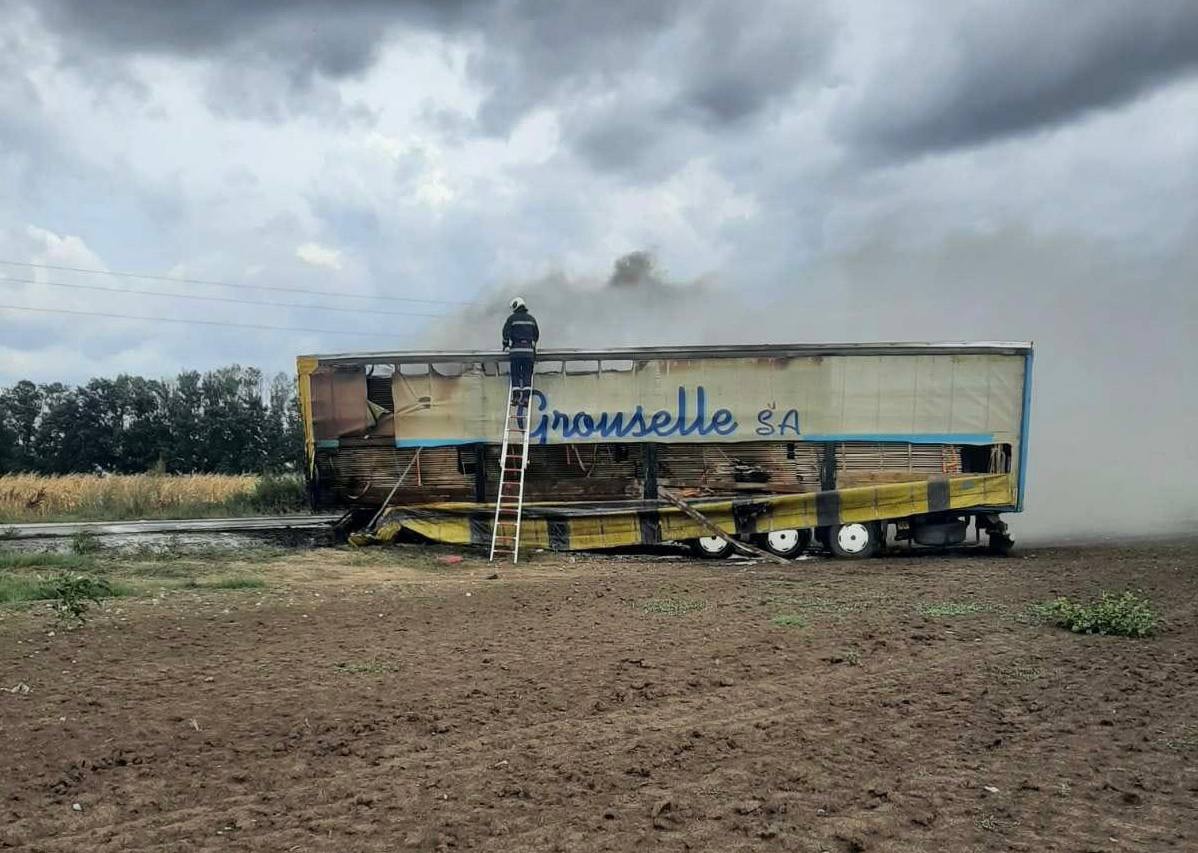 Задържан е пиян шофьор на изгорял товарен автомобил МАН в