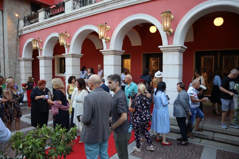 27 мото издание на Есенния международен театрален фестивал Сцена на кръстопът