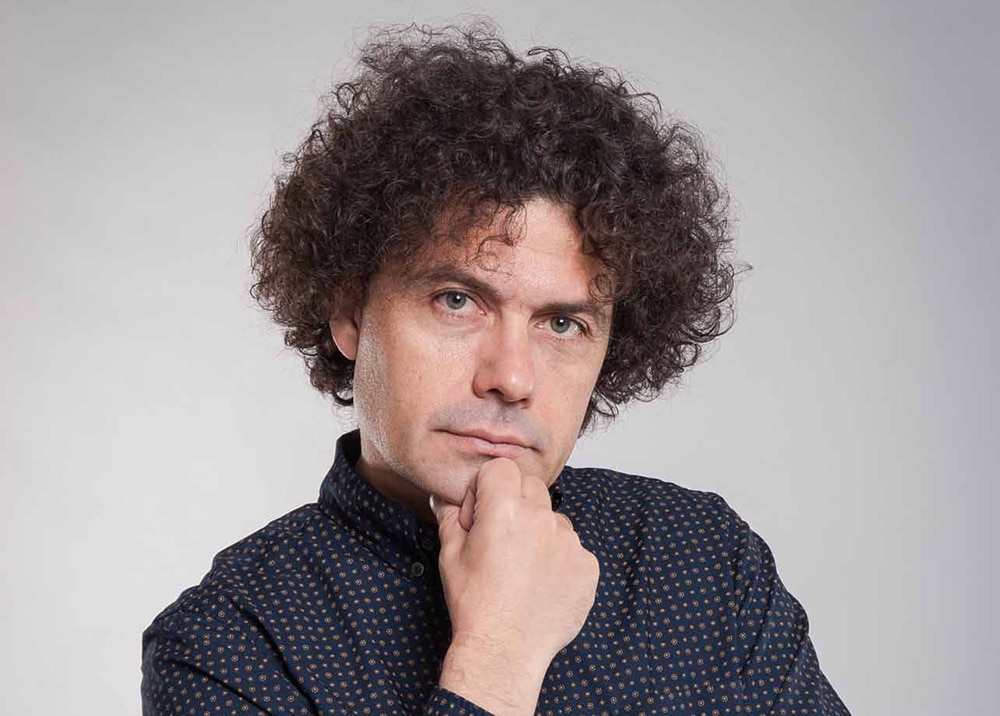 Плаче ми се когато понякога разговарям с мои ученици Буквално