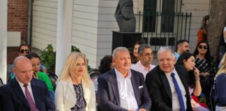 Министър Зарица Динкова в Истанбул