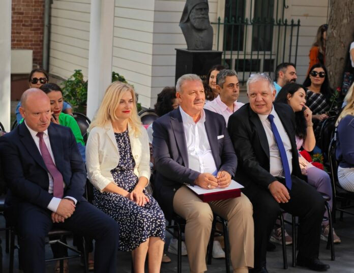 Министър Зарица Динкова в Истанбул