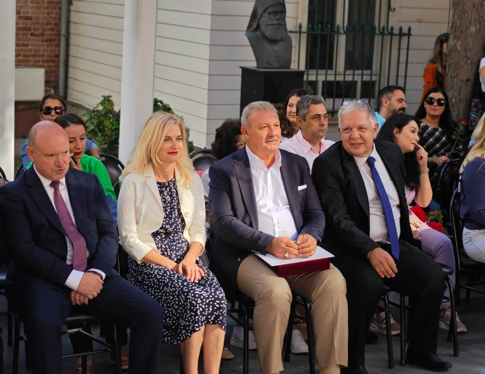 Вярвам че силата на образованието e важна за бъдещето на