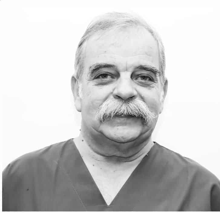 Починал е дългогодишният ръководител на Клиниката по обща урология към