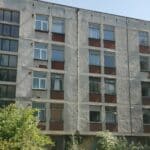 Изоставена сграда