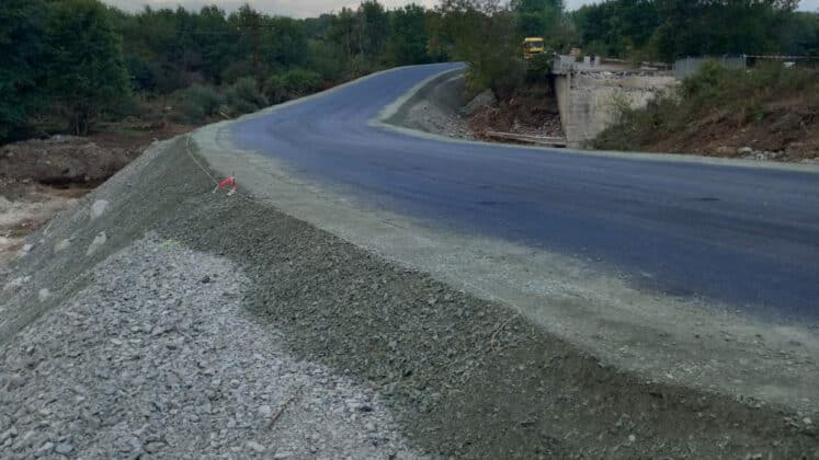 Обходен път при Царево-Ахтопол