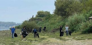 Почистване