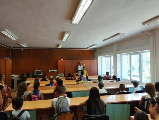 Посещение на ученици