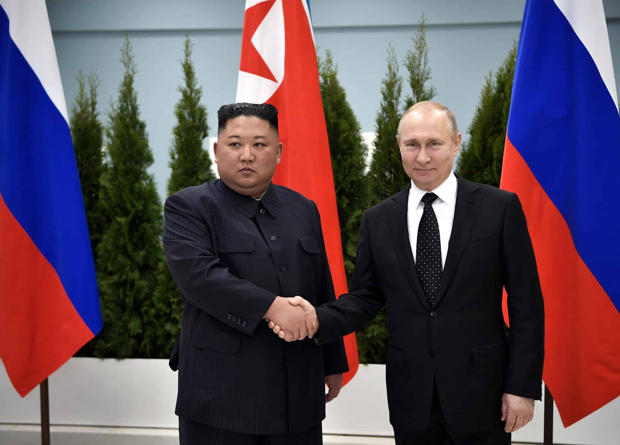 Днес севернокорейският лидер Ким Чен-Ун е пристигнал в Русия, за
