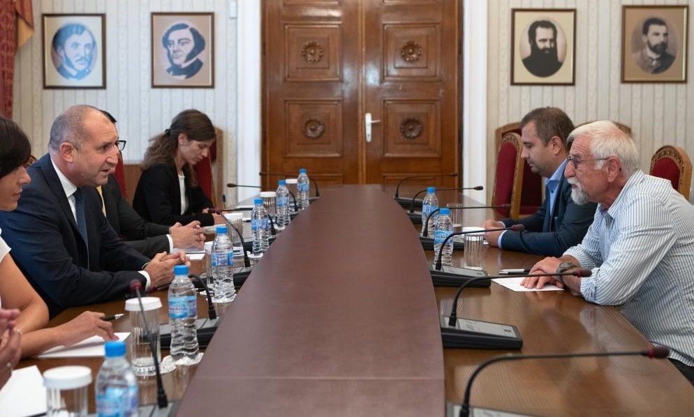 В контекста на цифровия и зеления преход разработването и приложението