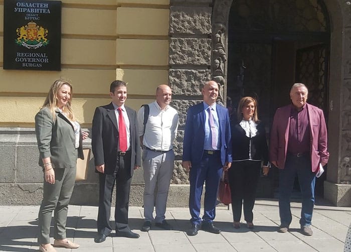 Официално БСП регистрира в Общинската избирателна комисия в Бургас листата
