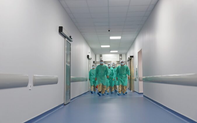 Курсанти във ВМА