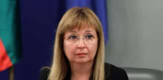 Зорница Русинова