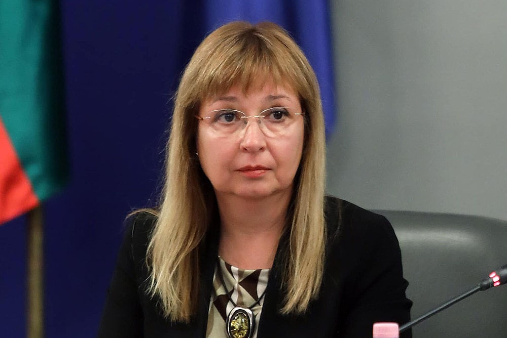 Снимка: Зорница Русинова: Лихвите в България ще паднат с приемането на еврото
