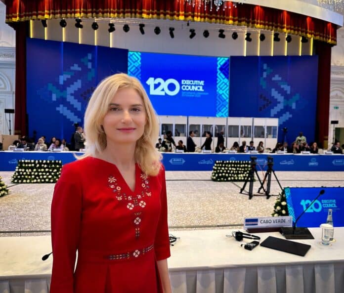 Зарица Динкова в Узбекистан