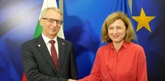 Акад. Николай Денков и Вера Йоурова