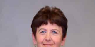 Айше Гюджен