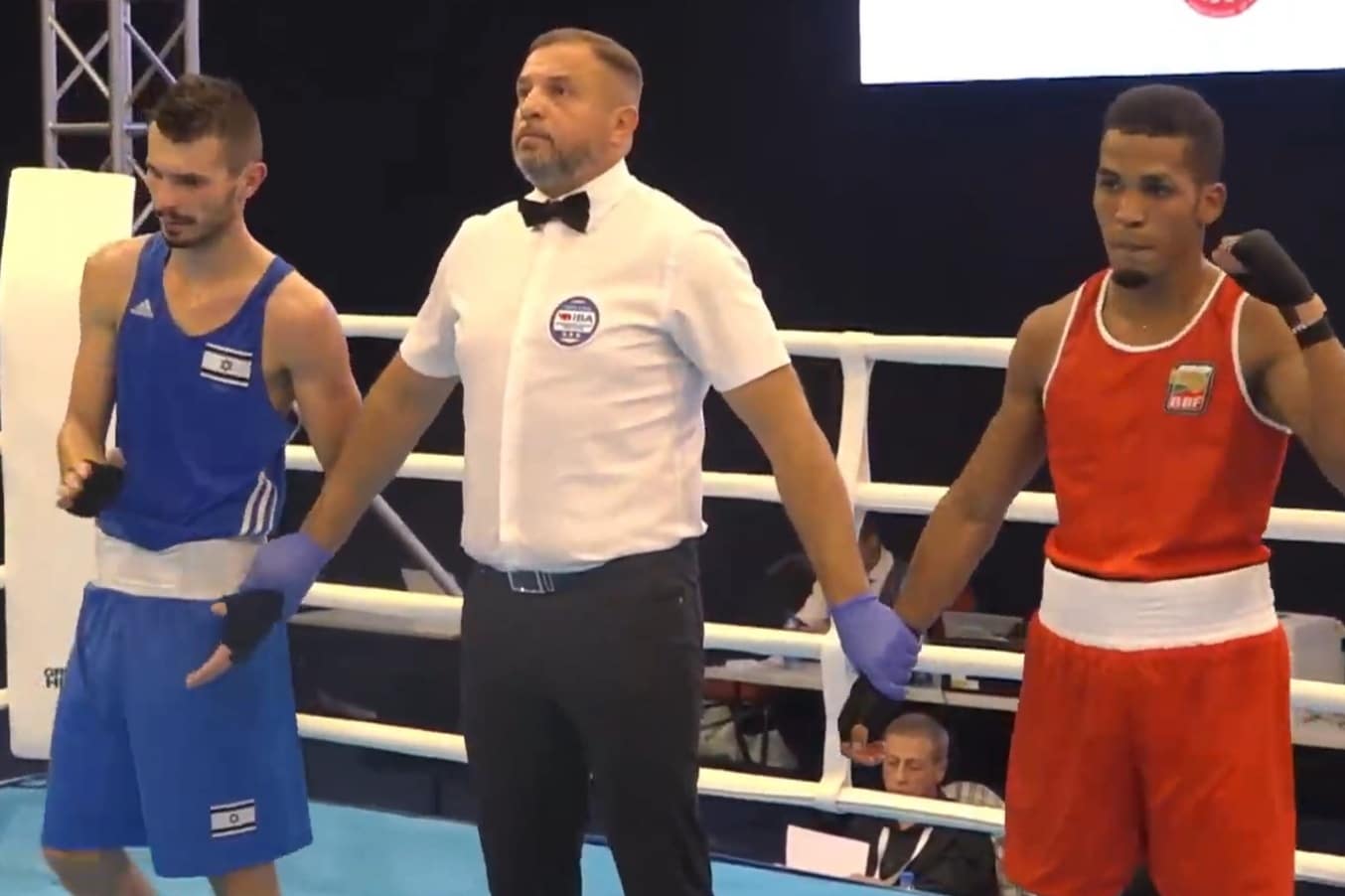 Хавиер Ибаниес започна по впечатляващ начин участието си на Европейската