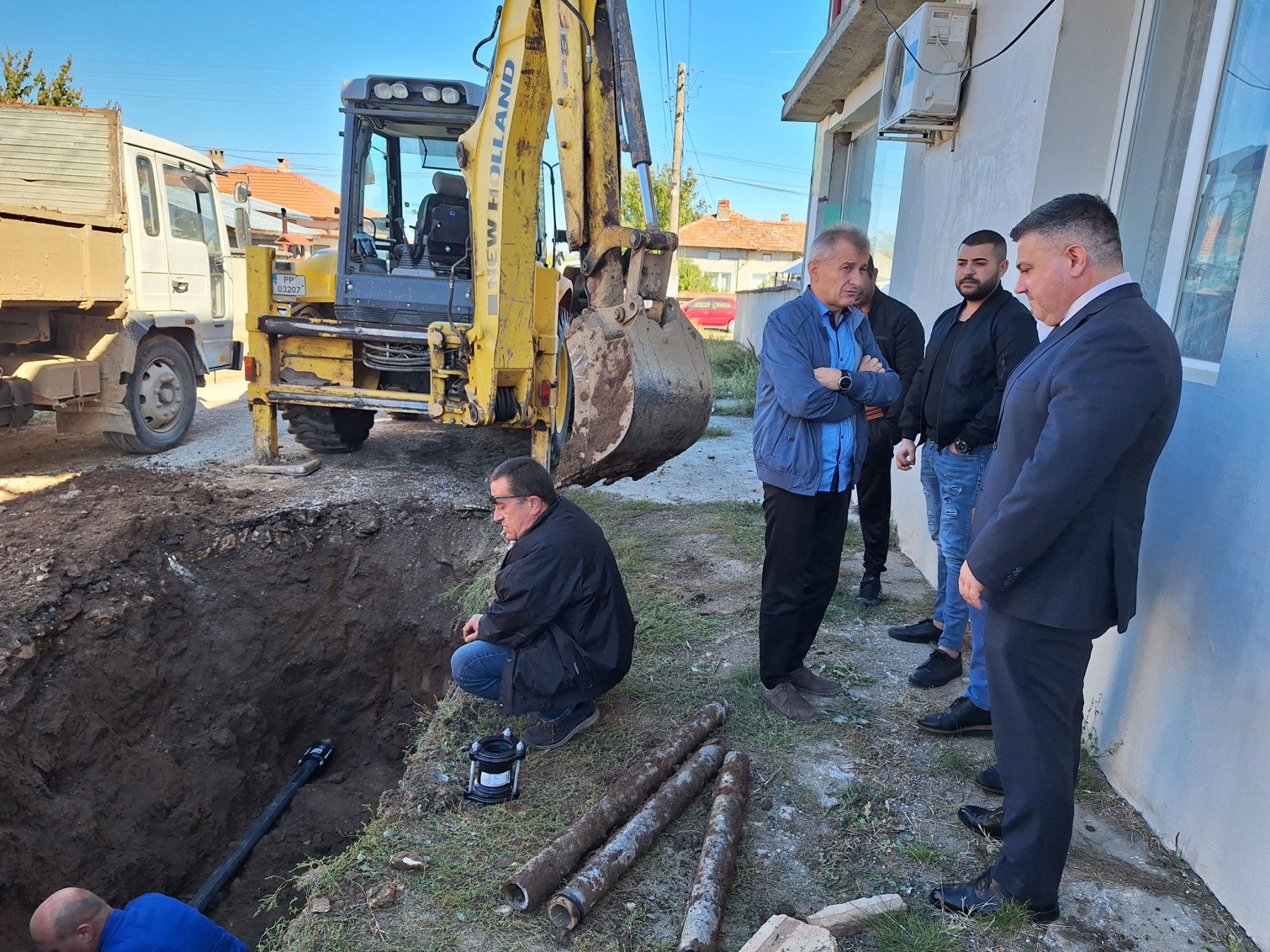 Днес разградският областен управител Владимир Димитров е направил инспекция на