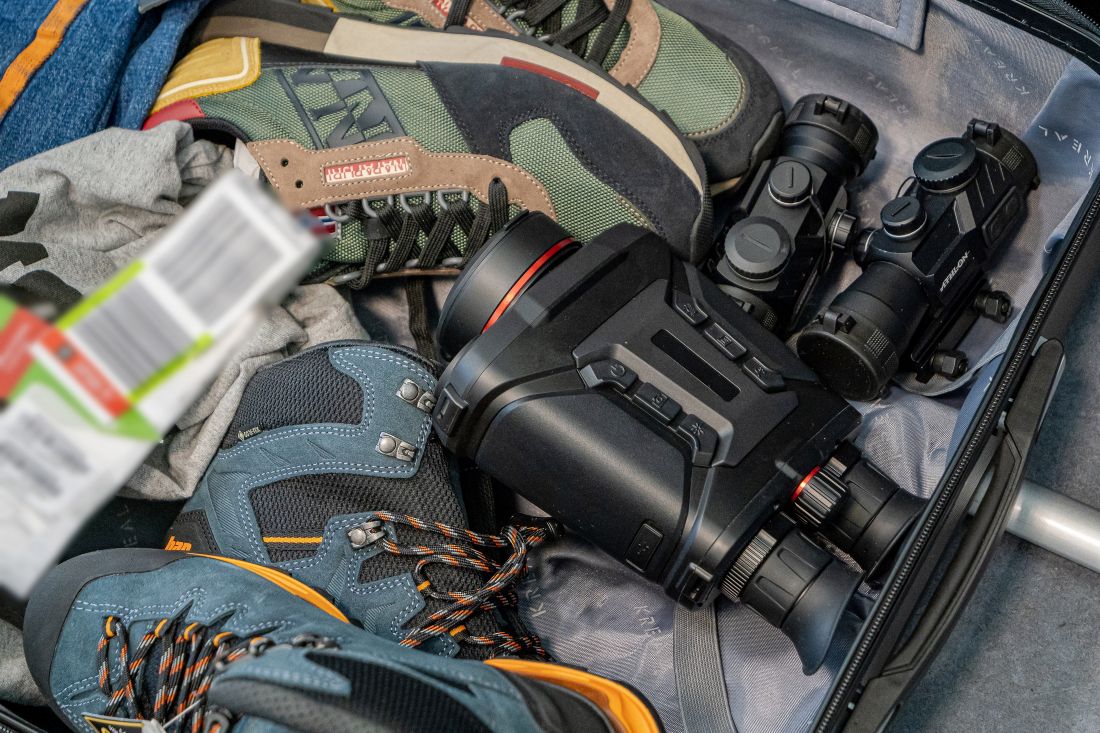 12 души са били задържани за участие в международна престъпна