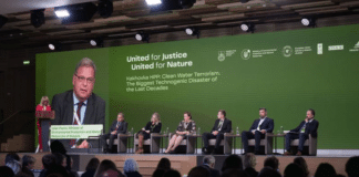 Министър Юлиян Попов