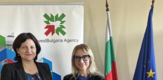 Мила Ненова и Милена Стойчева