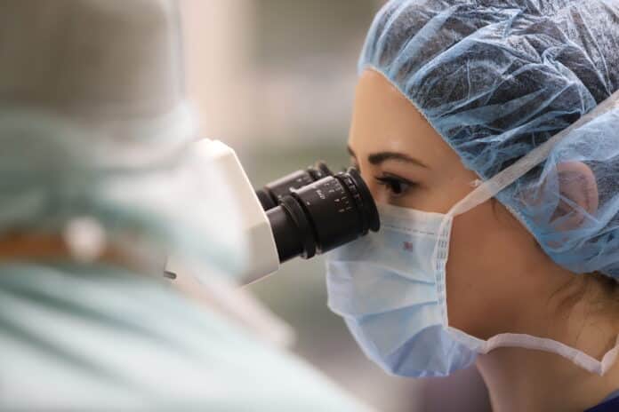 Очен преглед, зрение, зрението, Офталмолог