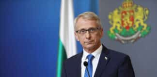 Премиер акад. Николай Денков