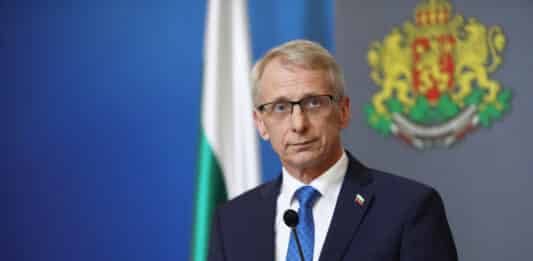 Премиер акад. Николай Денков