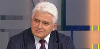 Професор Пламен Киров